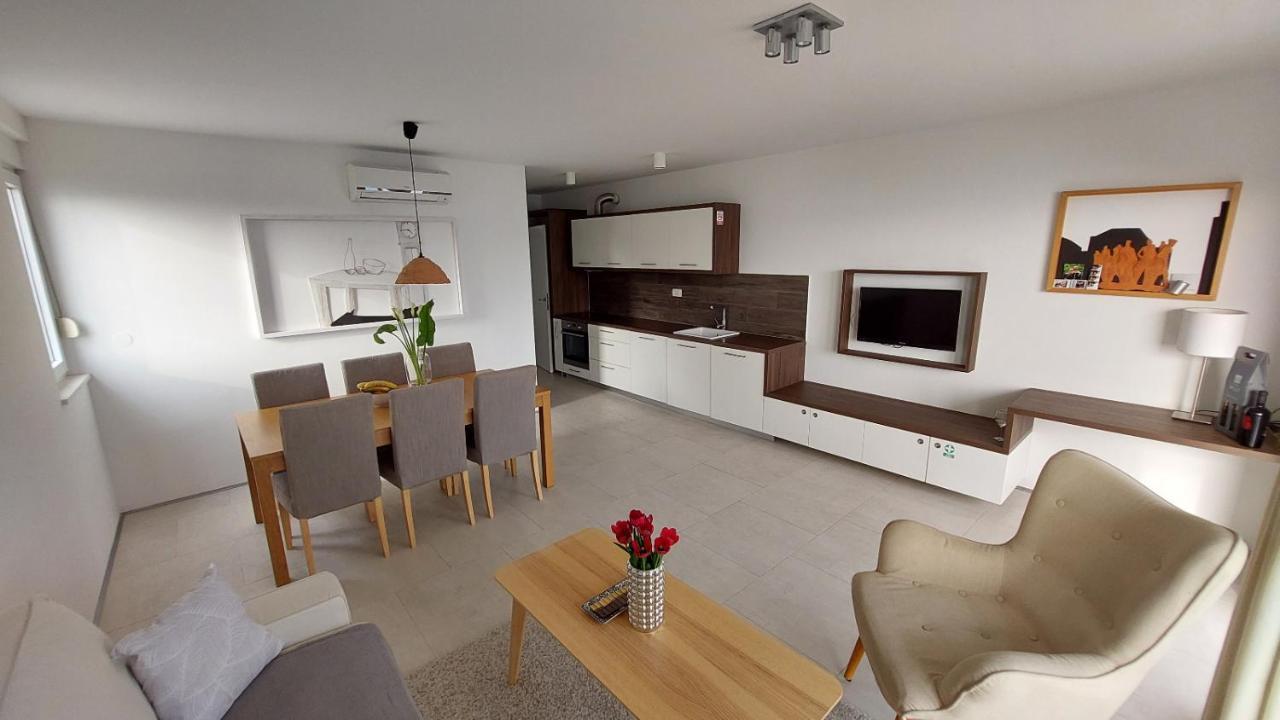 Villa Jolara-Luxury Apartment A8 Mimice Extérieur photo